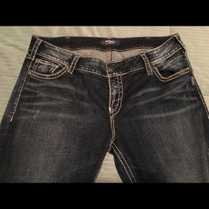 Silver~Jeans~Suki~Mid~Straight~16/L32